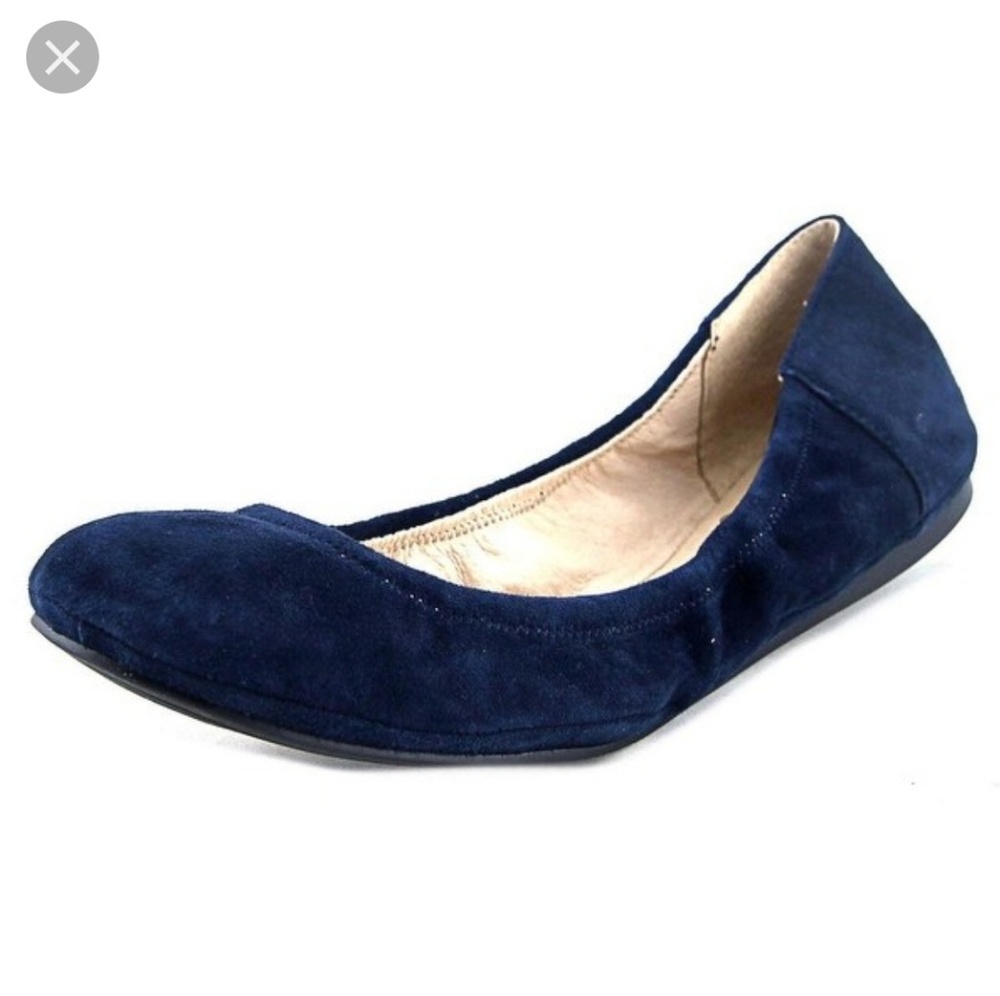 Vince camuto flat